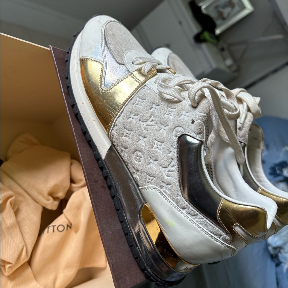 Luxury Gold and White Women's Sneakers